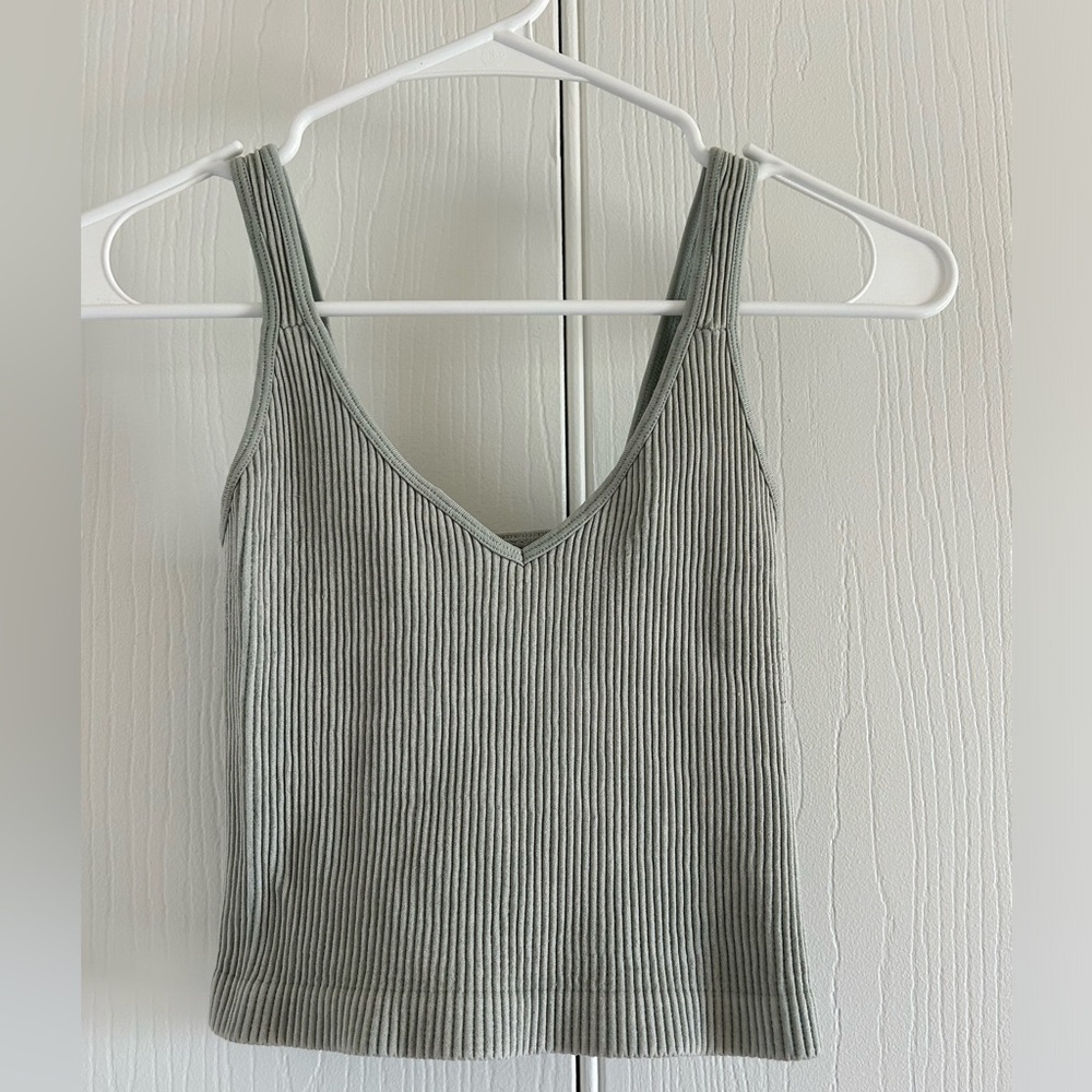 Women’s tight crop top